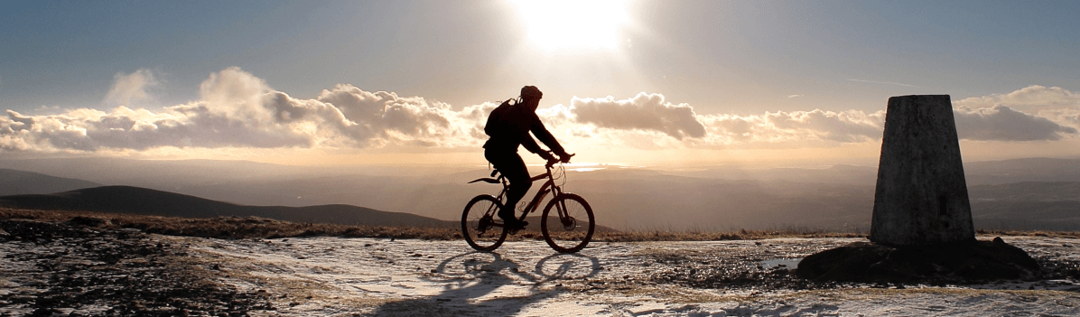 Winter mountain biking on Winder